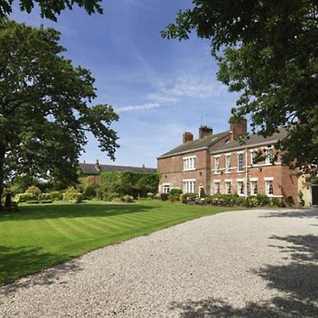 Poulton-le-Fylde Singleton Lodge Country House Hotel מראה חיצוני תמונה