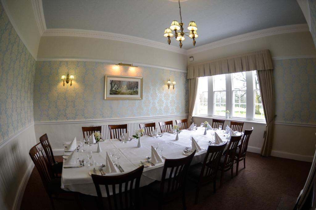 Poulton-le-Fylde Singleton Lodge Country House Hotel מראה חיצוני תמונה